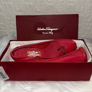 Red leather (soft) Ferragamo ballet dress. Pamplona Lamb